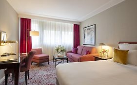 Warwick Champs-Elysees Paris